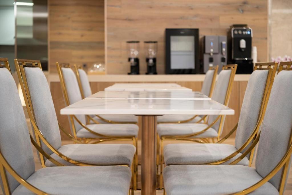 Hound Hotel Yeonsan Busan Esterno foto