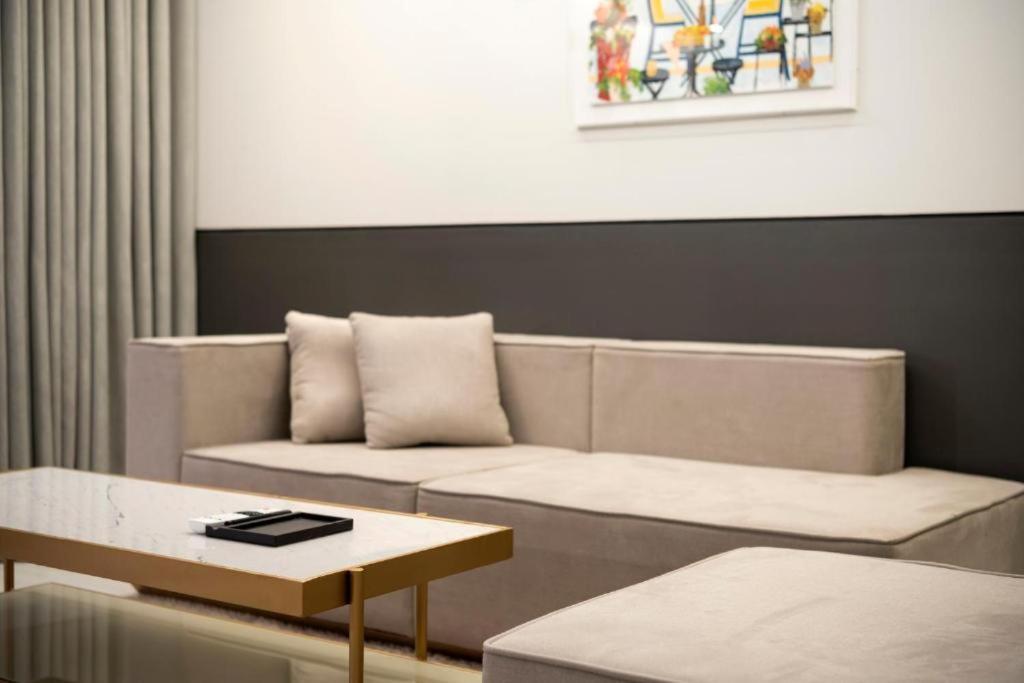 Hound Hotel Yeonsan Busan Esterno foto