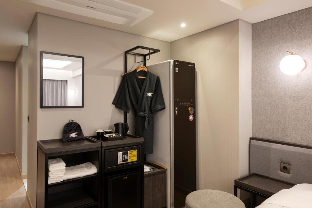 Hound Hotel Yeonsan Busan Esterno foto