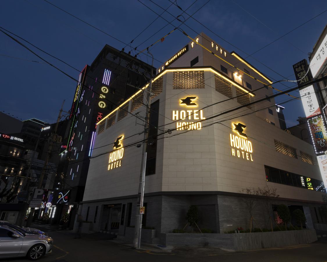 Hound Hotel Yeonsan Busan Esterno foto